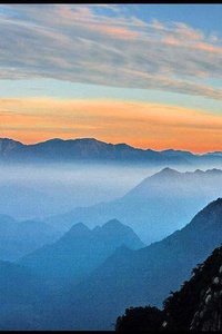 前UFC次中量级临时冠军科尔比·考文顿暗示可能升到中量级发展，科尔比·卡温顿